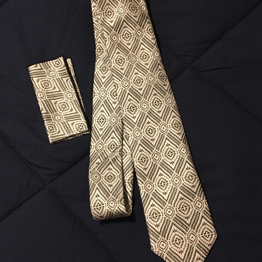 Steven Land Silk Tie